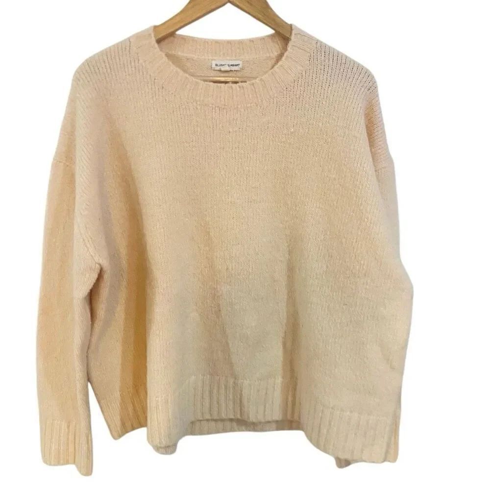Blushing heart long sleeve sweater wool blend creamish yellow small crew